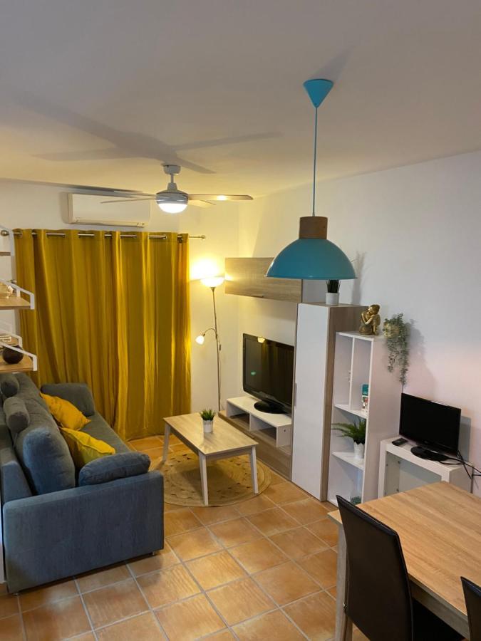 Precioso Apartamento En Complejo Residencial. Alcaucín Buitenkant foto