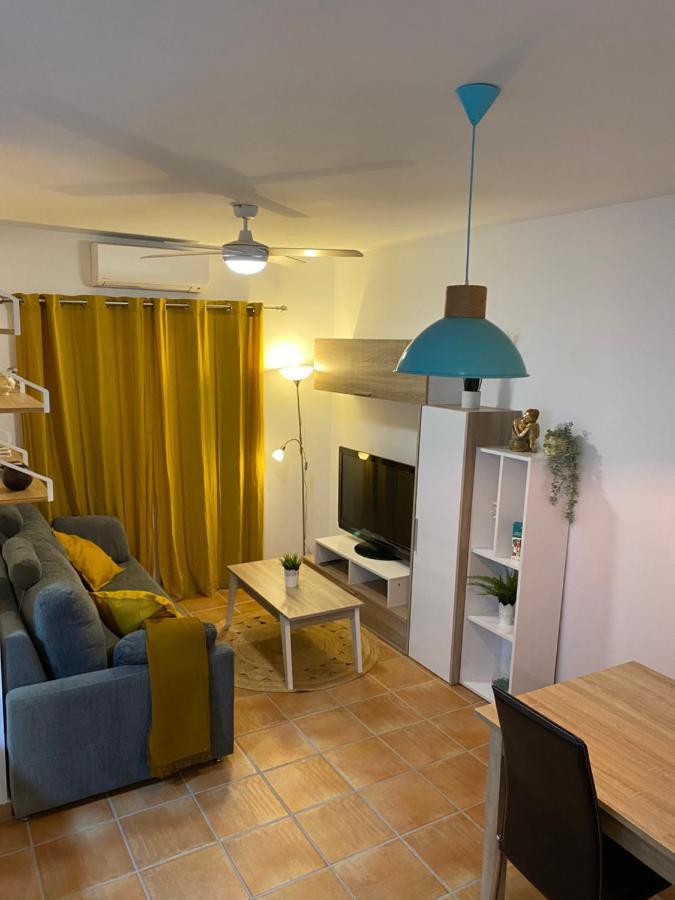 Precioso Apartamento En Complejo Residencial. Alcaucín Buitenkant foto